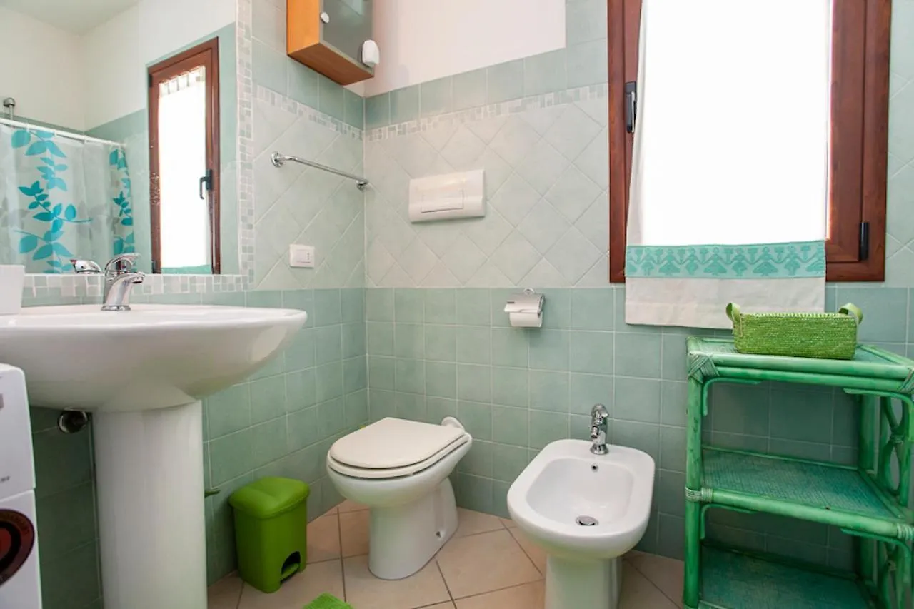 Villino Il Veliero Apartment San Teodoro  Italy